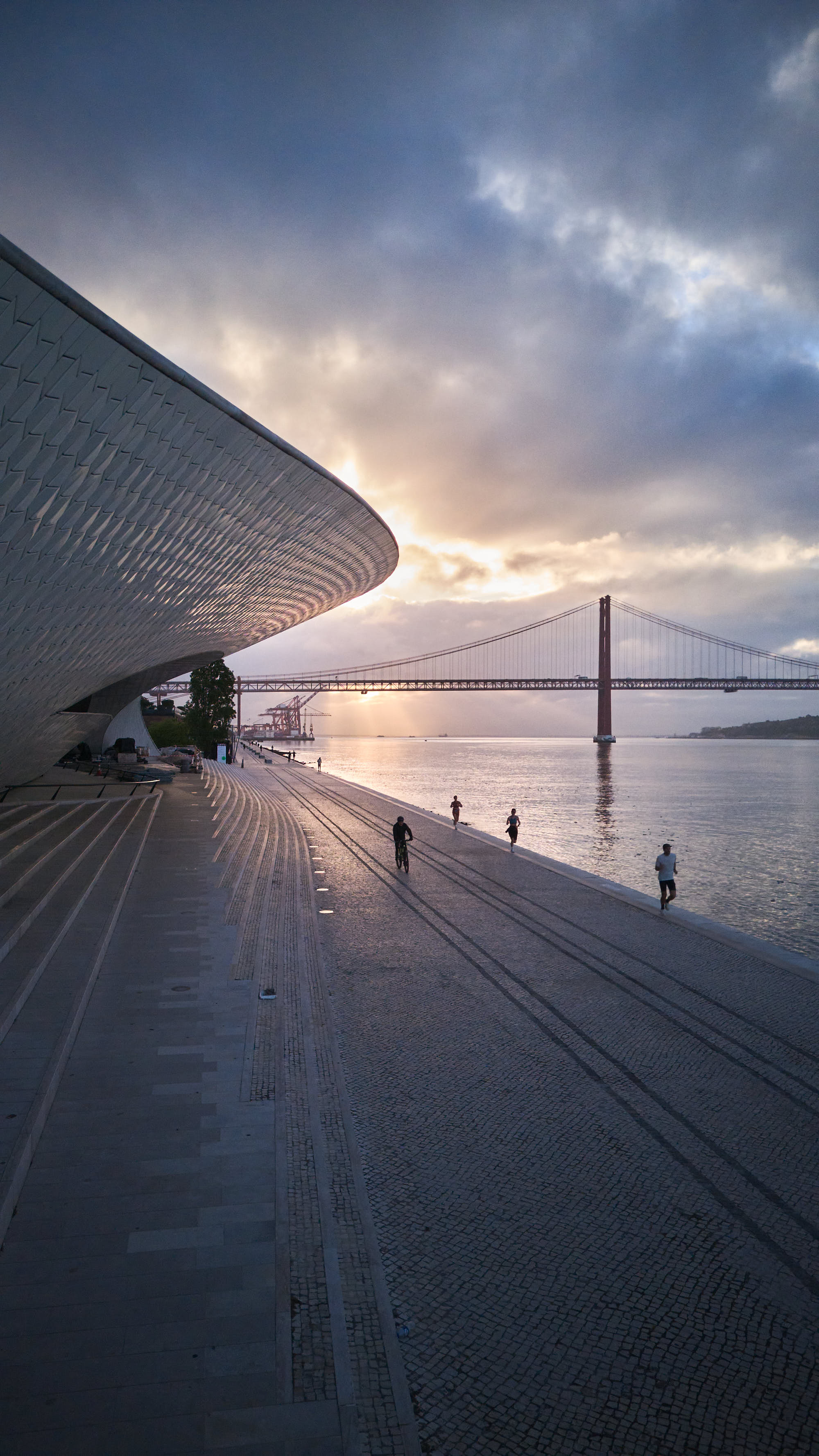 Lisbon: golden hour highligts